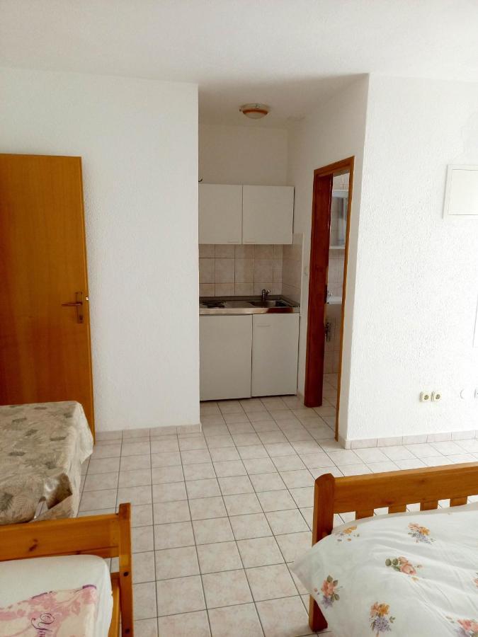 Studie-Apartment In Makarska, Kroatien מראה חיצוני תמונה